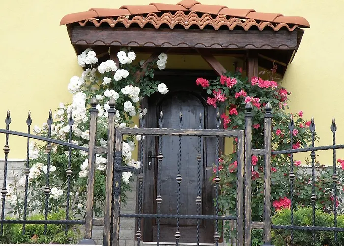 Apartments Kaloyan